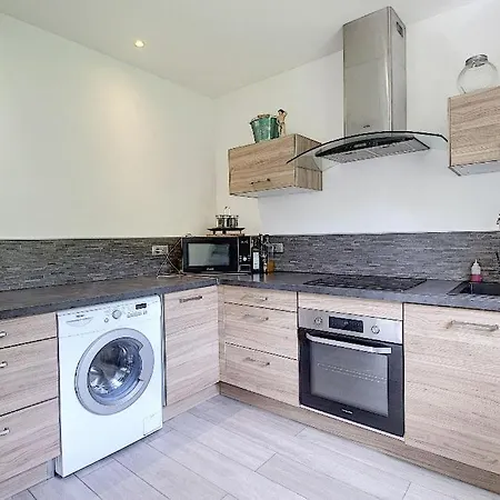 Appartement Confortable Apartment Mery